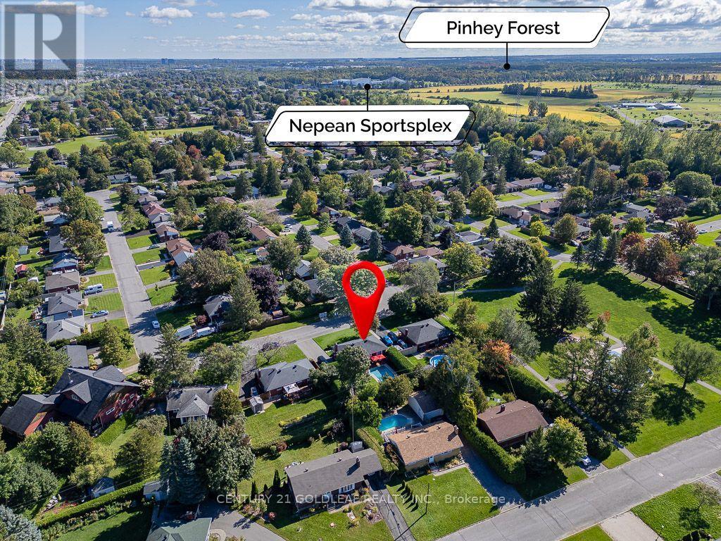27 ROUNDHAY DRIVE - 46