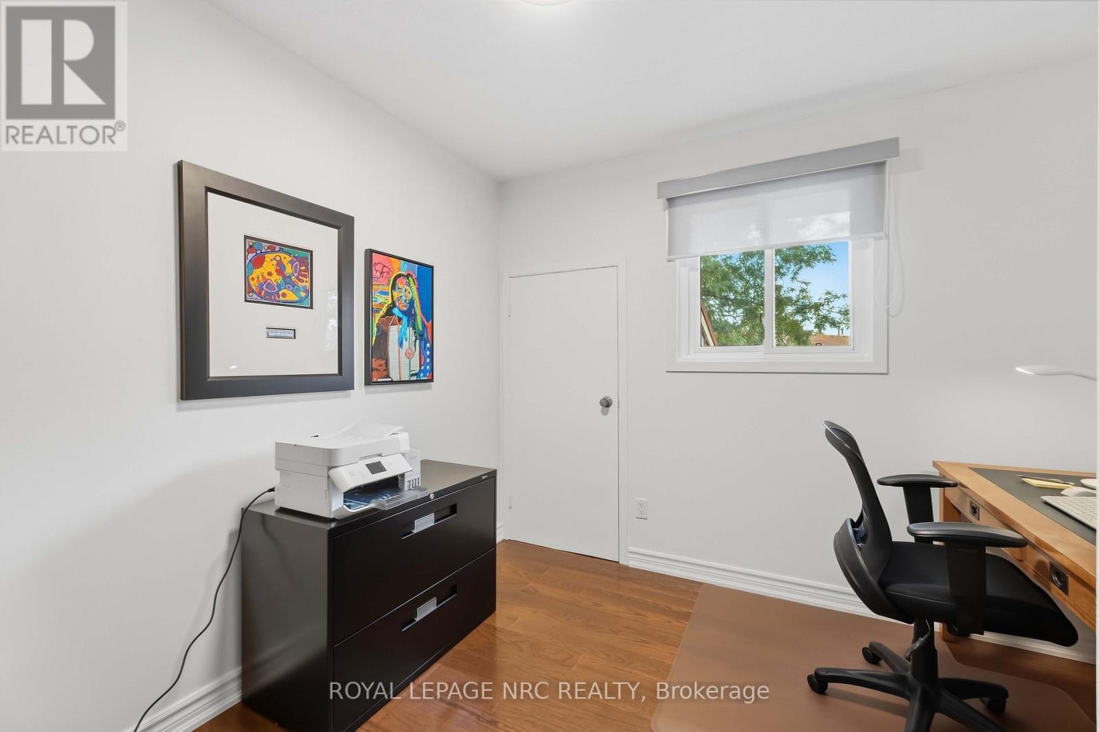 #43 122 LAKESHORE ROAD - 29
