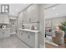 24 Glenshaw Crescent, Toronto, ON M4B2C9 Photo 16