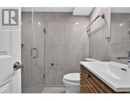 24 Glenshaw Crescent, Toronto, ON M4B2C9 Photo 37