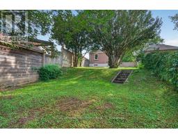 24 Glenshaw Crescent, Toronto, ON M4B2C9 Photo 43