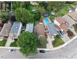 24 Glenshaw Crescent, Toronto, ON M4B2C9 Photo 45