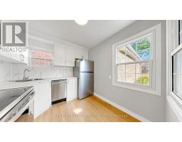 18 Tipton Crescent, Ajax, ON L1T2L1 Photo 9