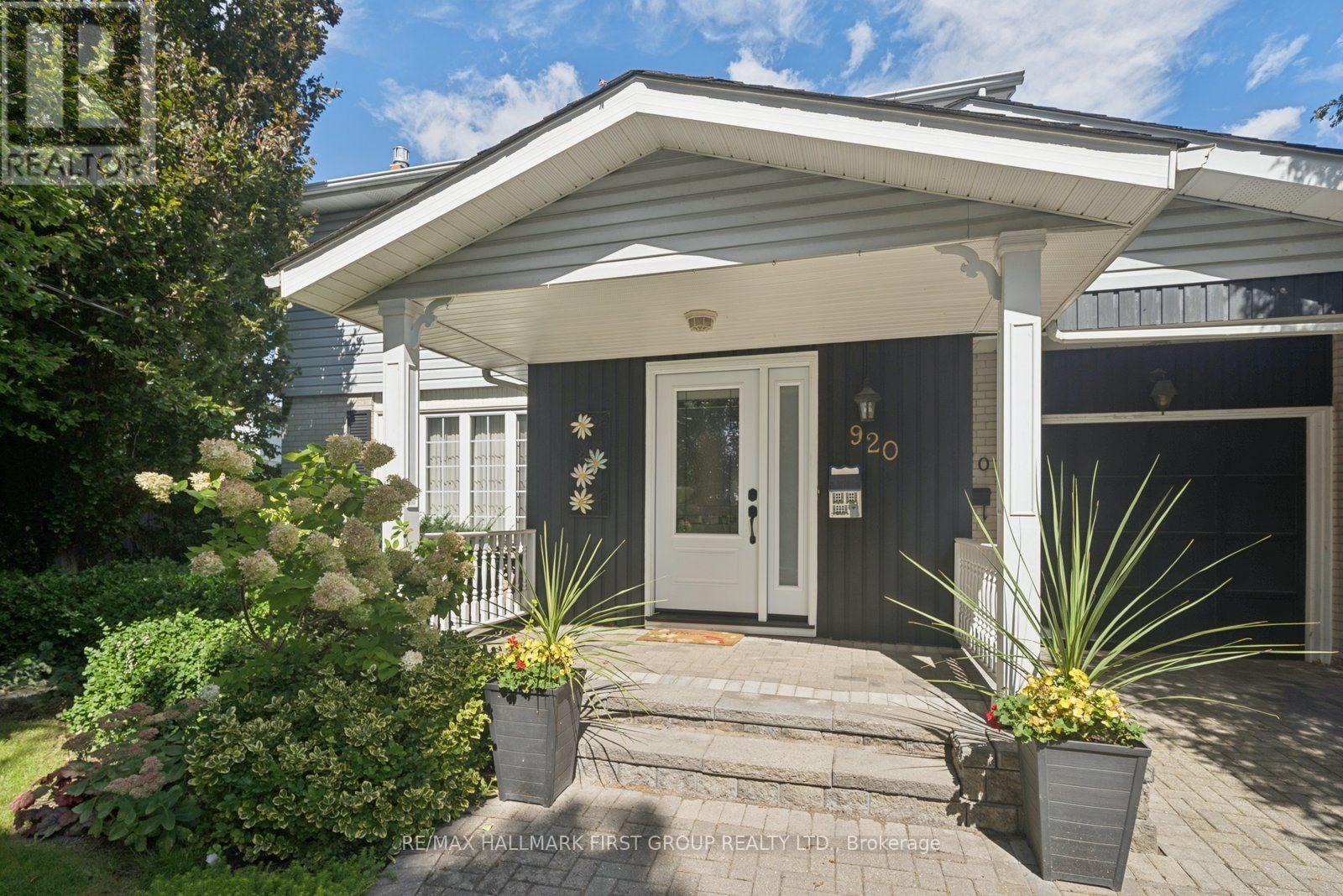 920 ESSA CRESCENT - 2