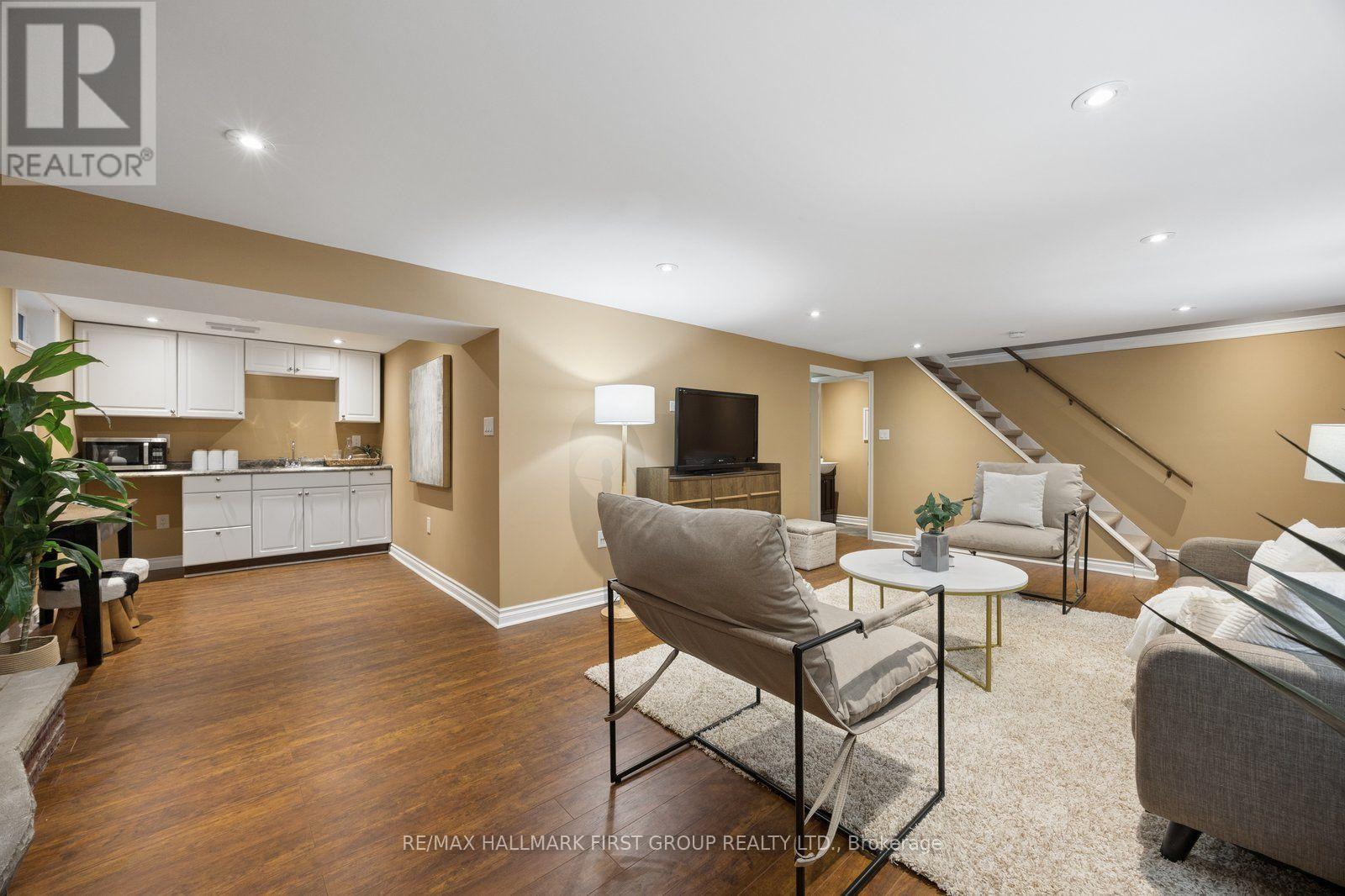 920 ESSA CRESCENT - Image 33