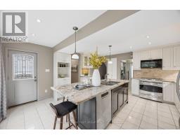 920 Essa Crescent, Pickering, ON L1W2J1 Photo 15