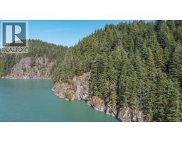 1 Buntzen Bay, North Vancouver, BC V7G1M9 Photo 26