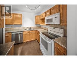 Kitchen - 201, 2211 29 Street Sw, Calgary, AB T3E2K1 Photo 6