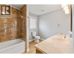 696 Puce Road, Lakeshore, ON N8M2X7 Photo 30