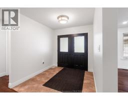 Kitchen/Dining room - 696 Puce Road, Lakeshore, ON N8M2X7 Photo 6