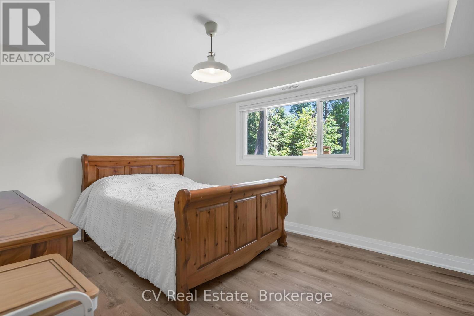 22 BAYCREST DRIVE - Image 32