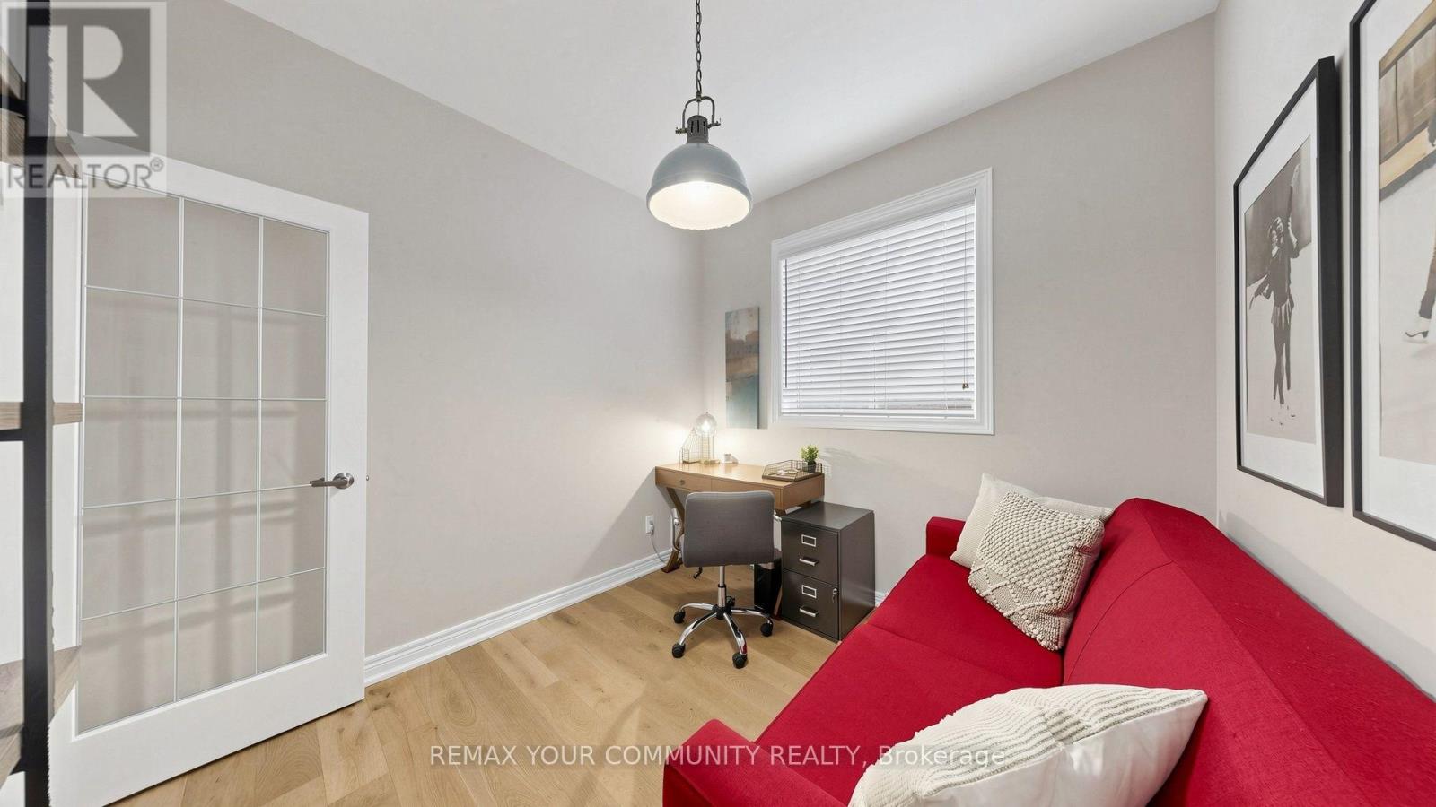92 LAMPKIN STREET - 23