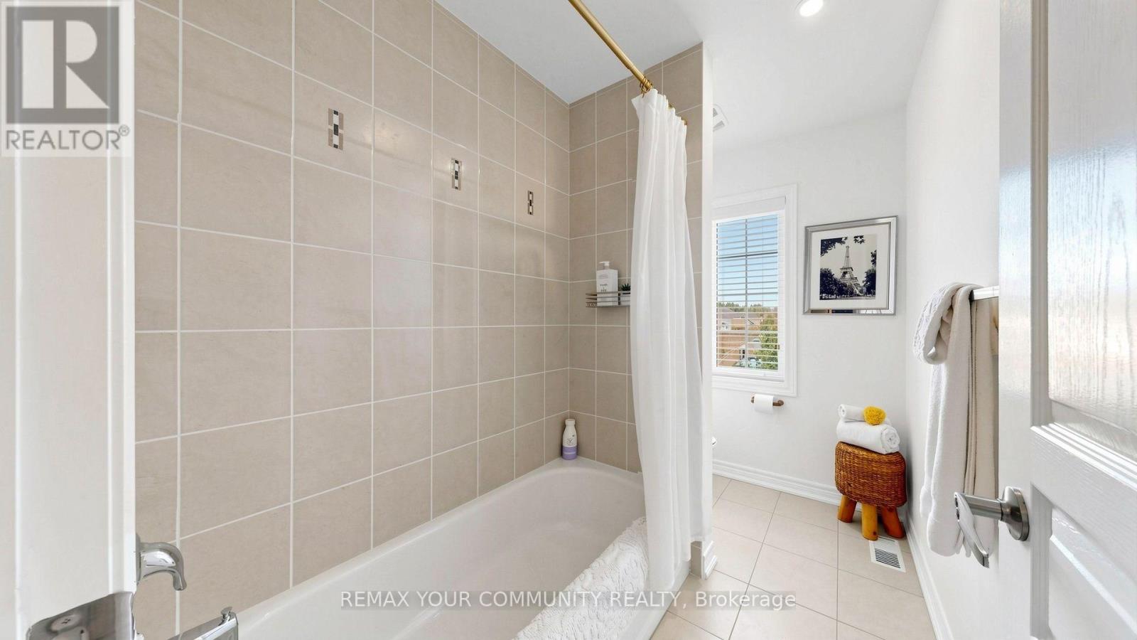 92 LAMPKIN STREET - 37