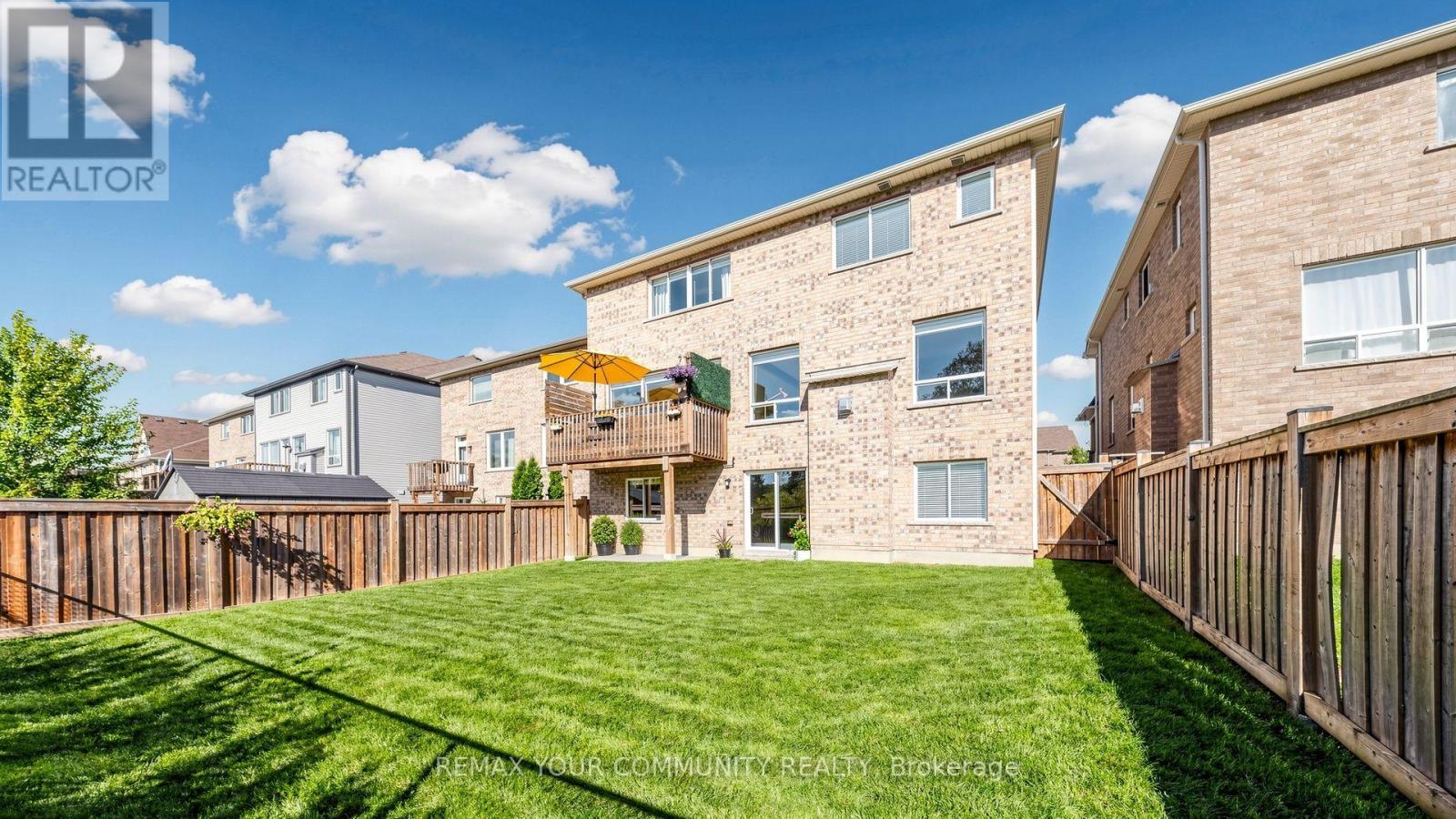92 LAMPKIN STREET - 44