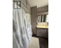 297 Glenwoods Avenue, Georgina, ON L4P2X1 Photo 13
