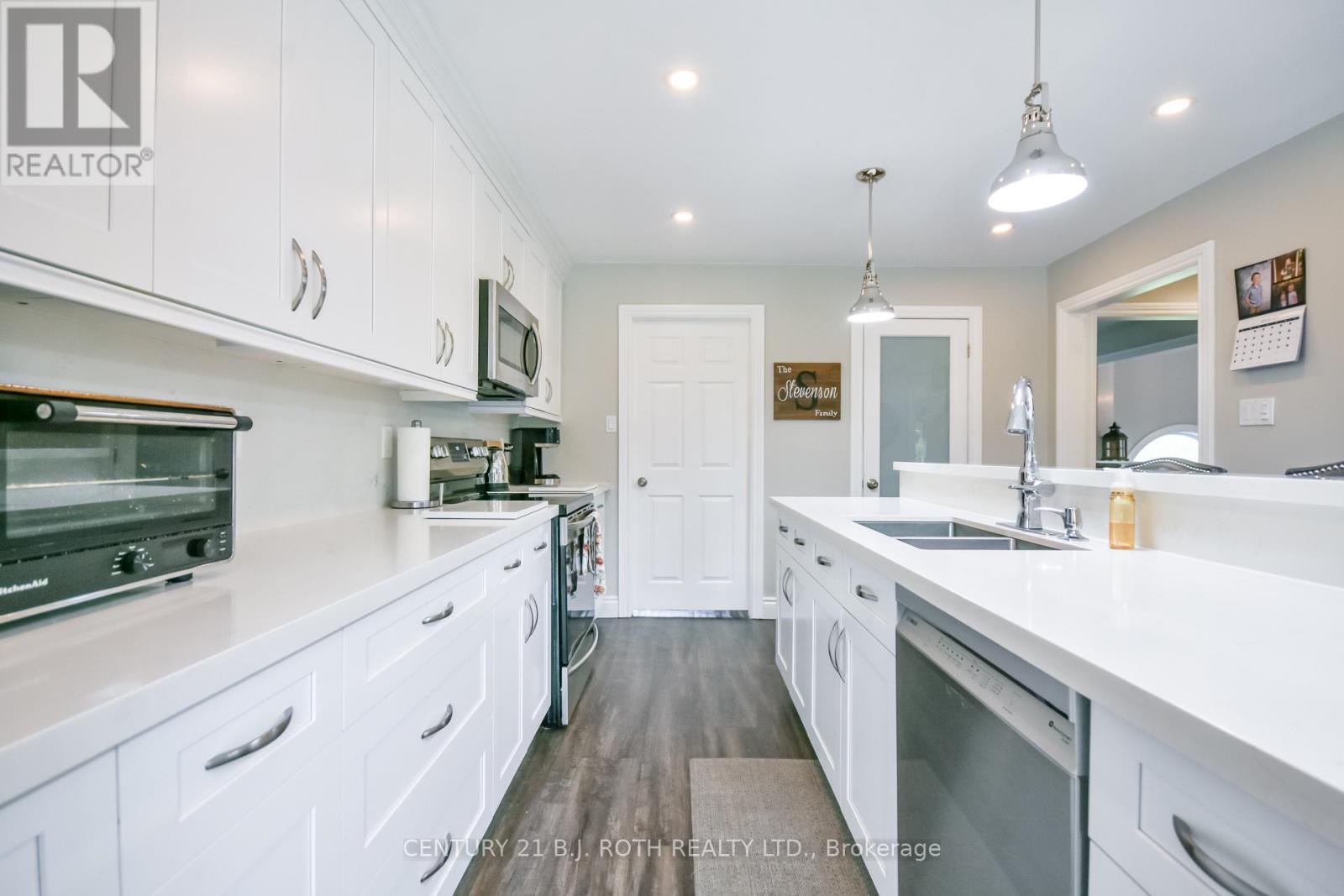 7 ORSI DRIVE - Image 14