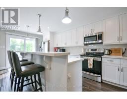 7 Orsi Drive, Oro Medonte, ON L3V7Z7 Photo 13