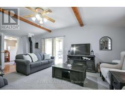 10923 Provincial Hwy 11 Highway, Severn, ON L3V0Y8 Photo 11