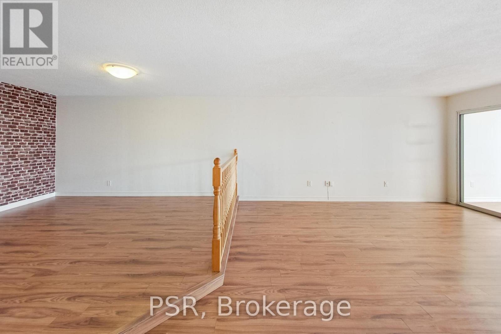 #510 65 SCADDING AVENUE - Image 10