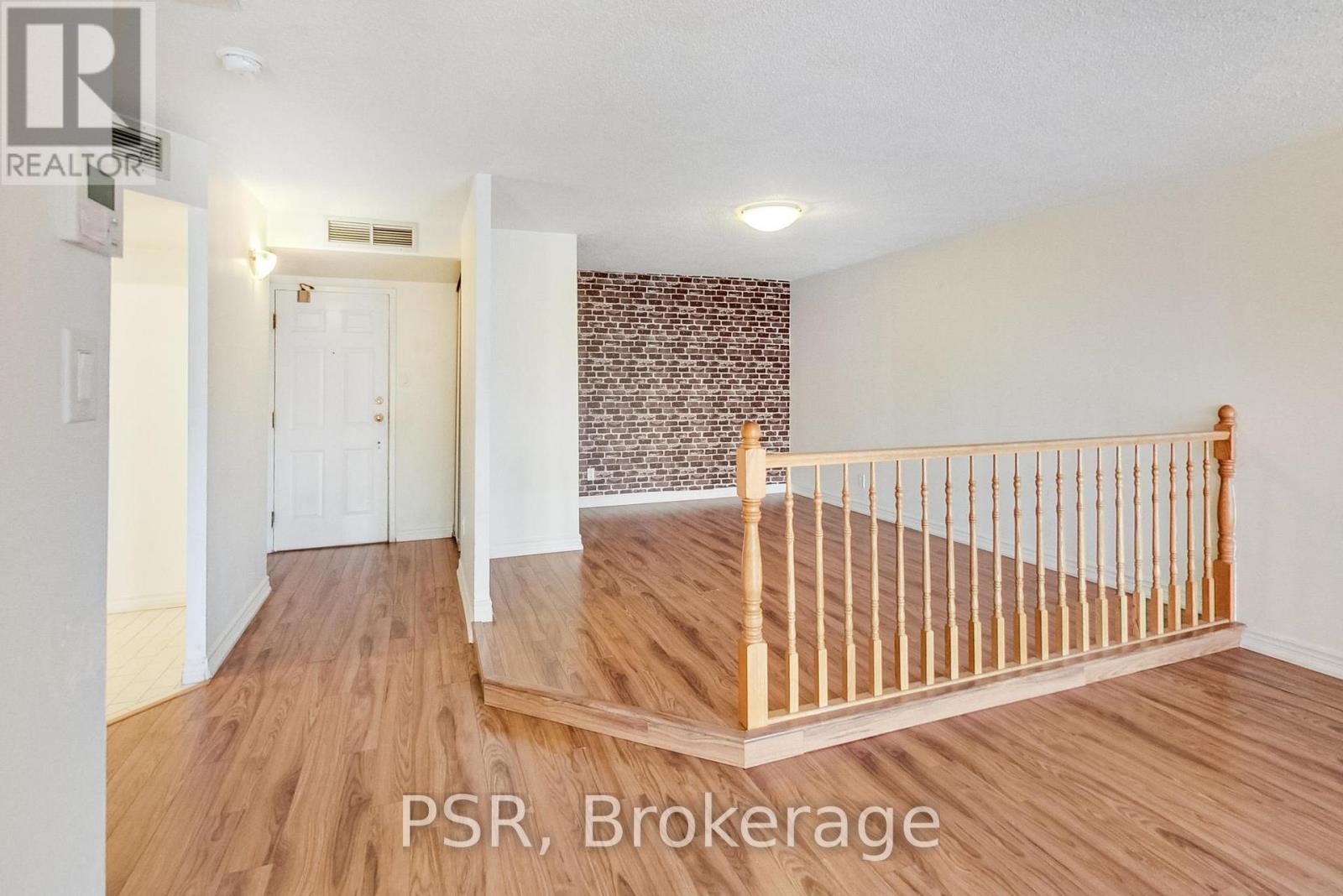 #510 65 SCADDING AVENUE - Image 15