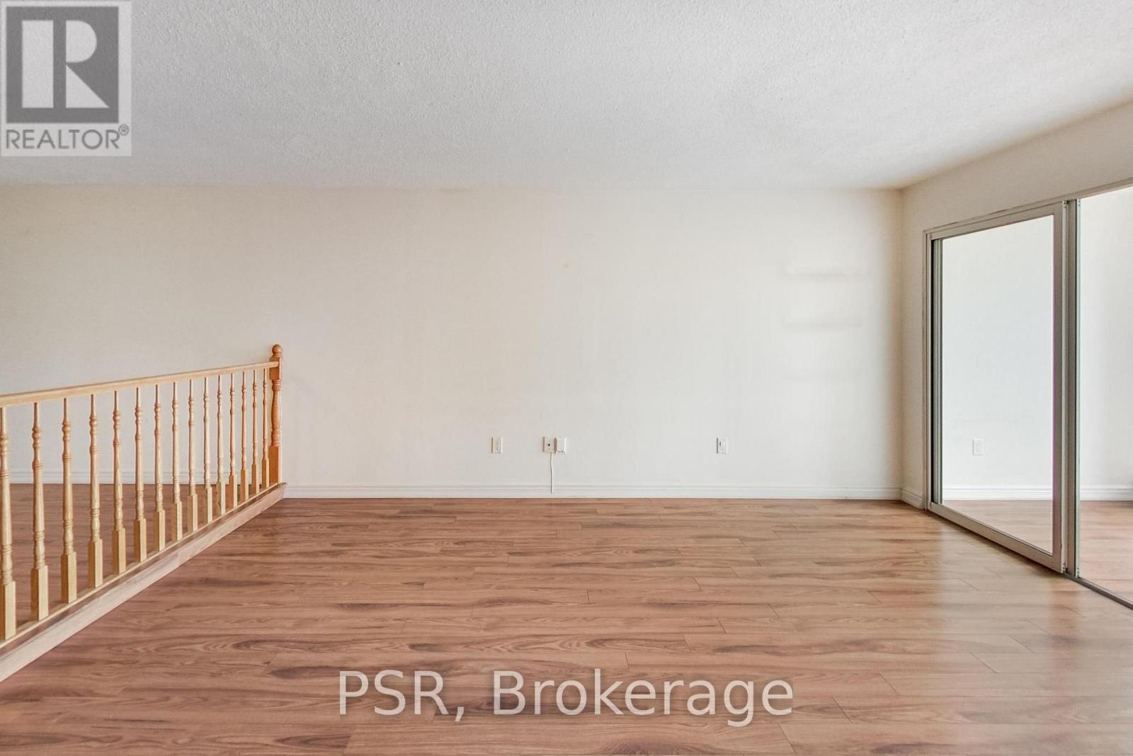 #510 65 SCADDING AVENUE - 18