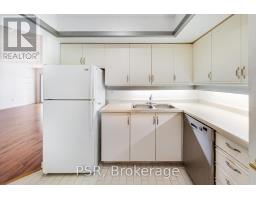Den - 510 - 65 Scadding Avenue, Toronto, ON M5A4L1 Photo 6