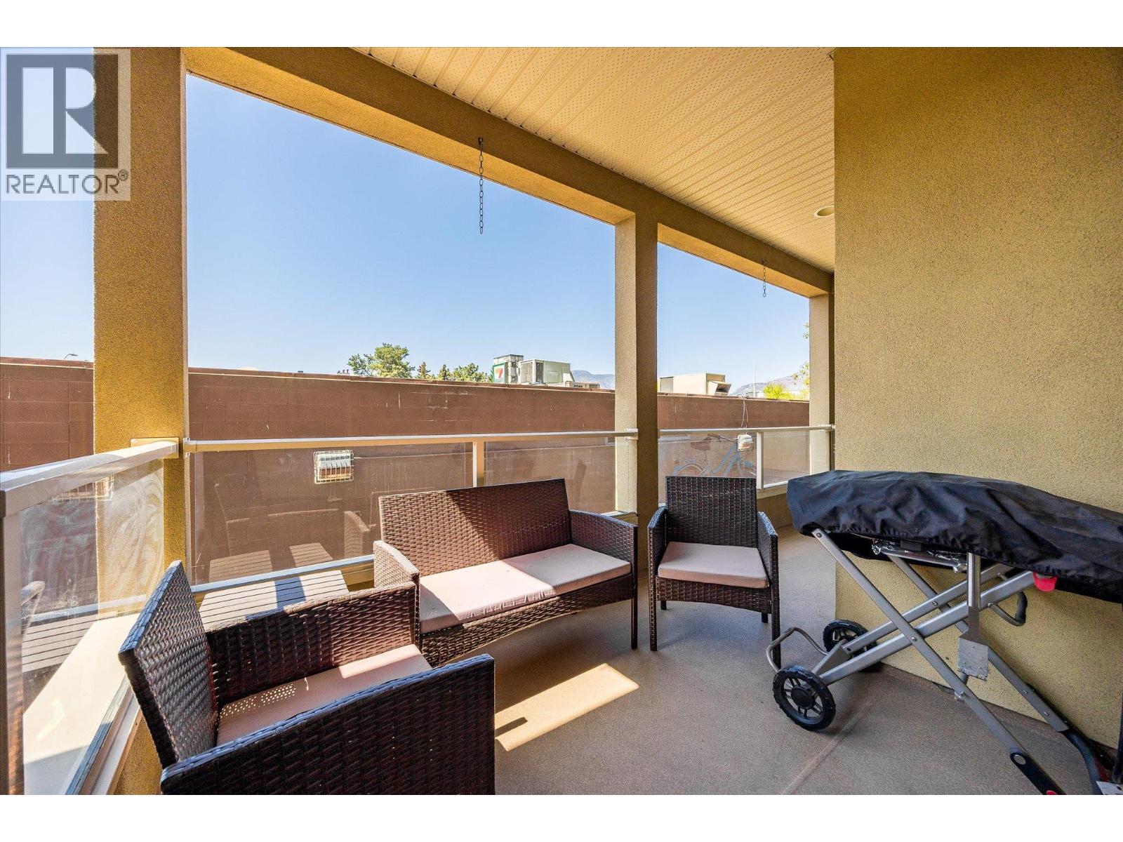 #204 1125 Bernard Avenue - 21