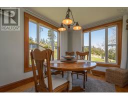 1772 304 Highway, Cape Forchu, NS B5A5G7 Photo 15
