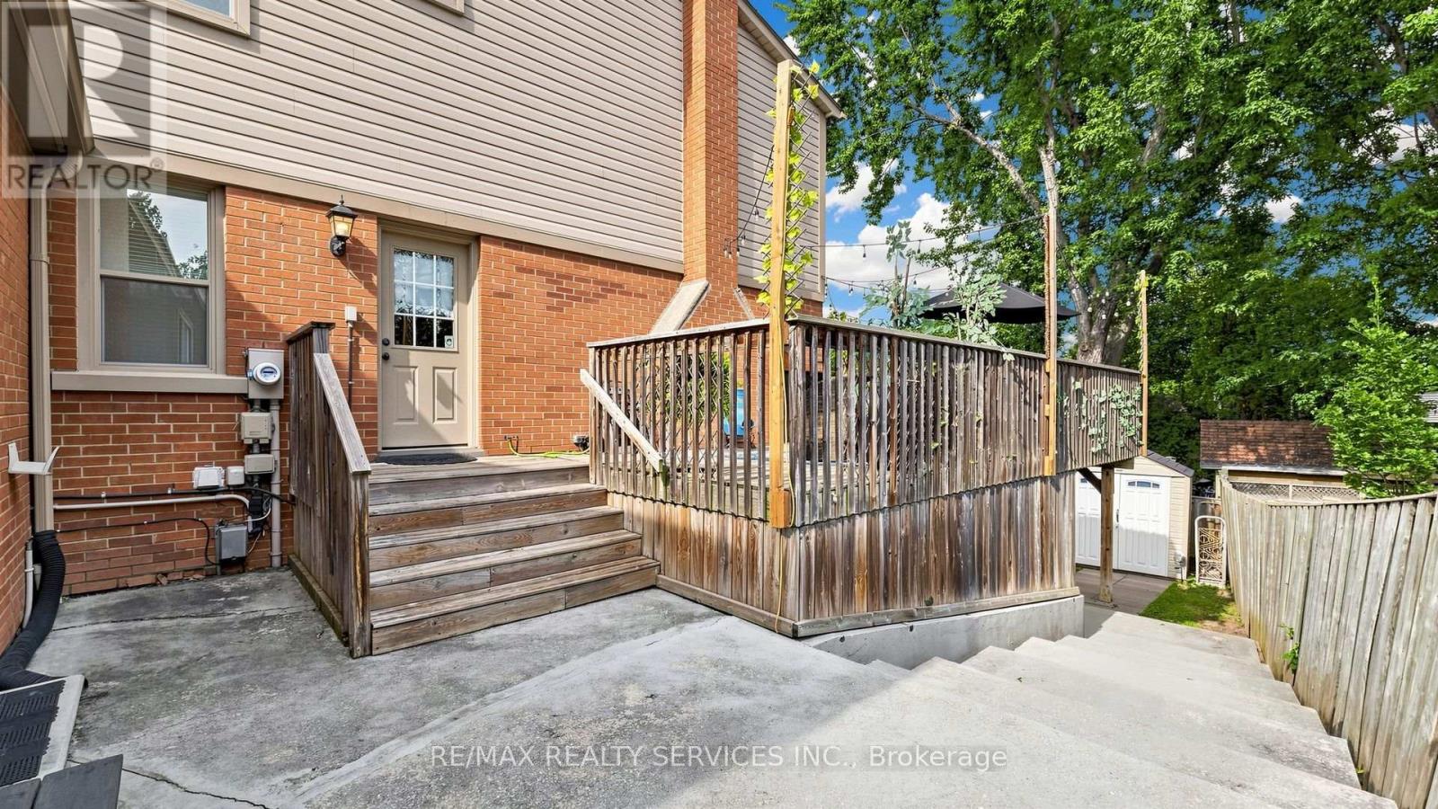 319 DINGLE COURT - 45