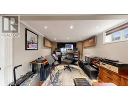 319 Dingle Court, Caledon, ON L7E4T2 Photo 32