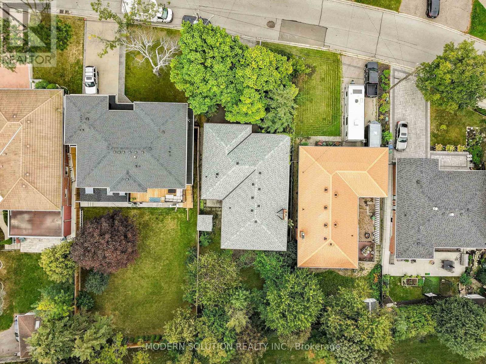 Photo of 114 ELMCREST ROAD