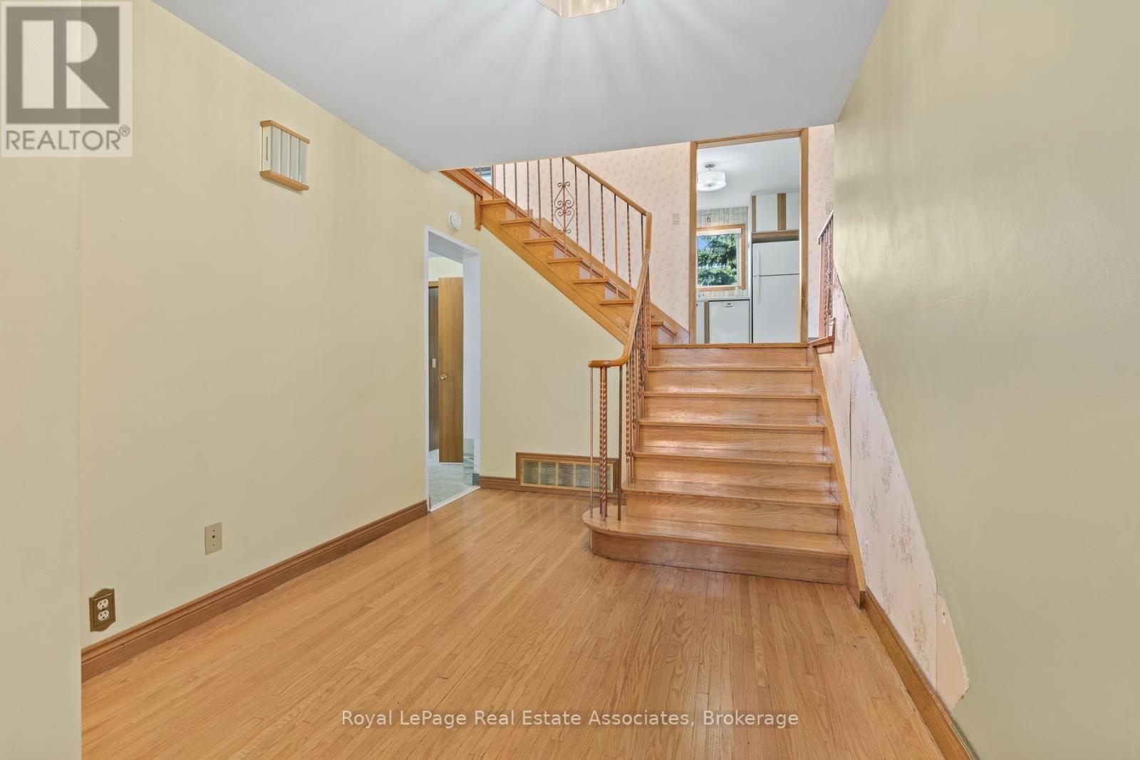 Photo of 59 ALANMEADE CRESCENT
