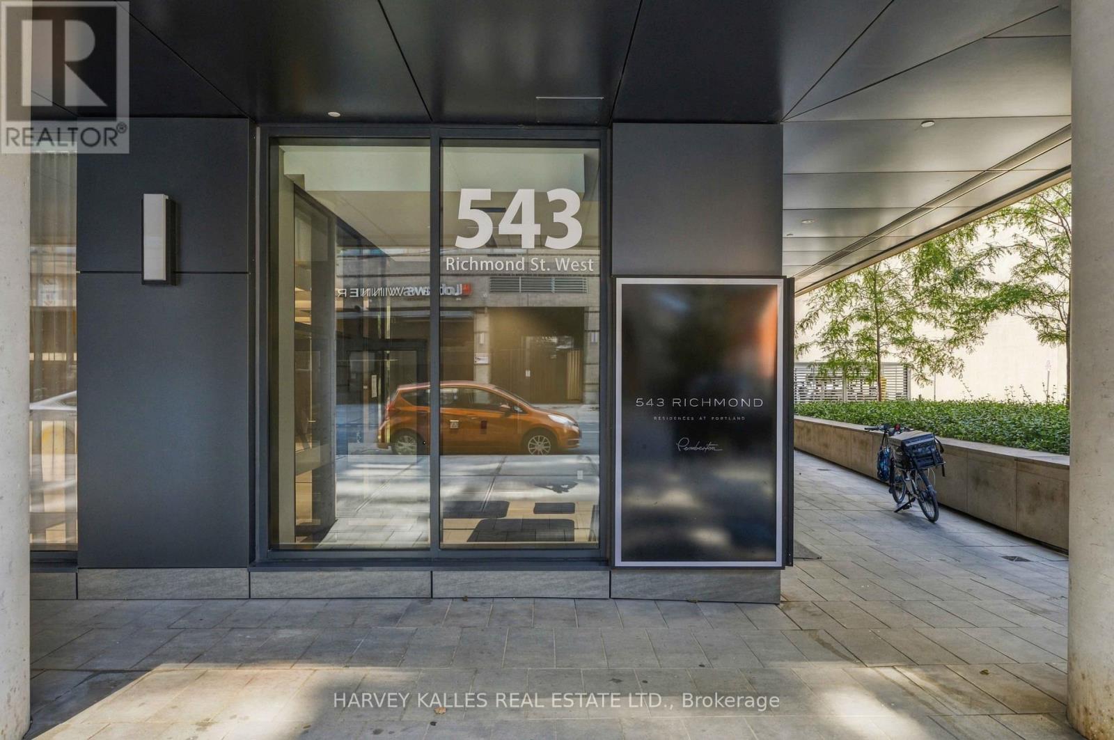 #410 543 RICHMOND STREET W - 35