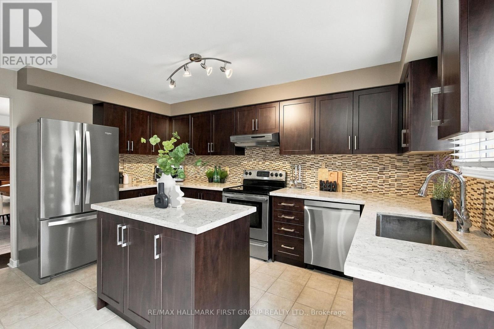 1518 RAWLINGS DRIVE - 11