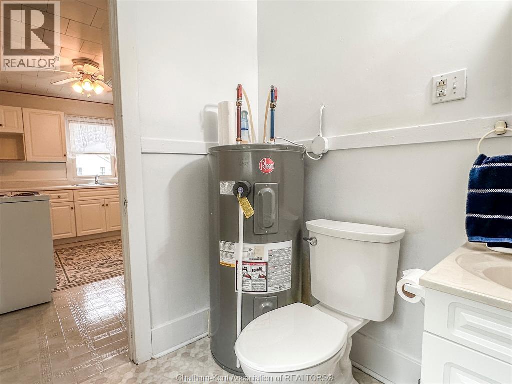 105 Aberdeen STREET - Image 13