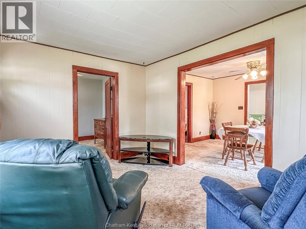 105 Aberdeen STREET - Image 22