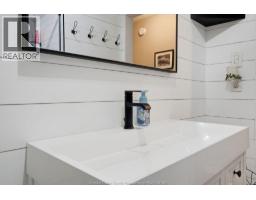 3343 St Patrick's Avenue, Windsor, ON N9E3H2 Photo 20