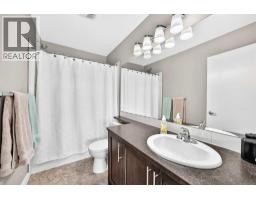 551 Redstone View Ne, Calgary, AB T3N0M9 Photo 18