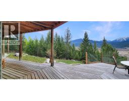 2360/2380 95 Highway, Spillimacheen, BC V0A1P0 Photo 46