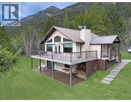 2360/2380 95 Highway, Spillimacheen, BC V0A1P0 Photo 55