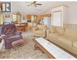 2360/2380 95 Highway, Spillimacheen, BC V0A1P0 Photo 62