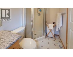 2360/2380 95 Highway, Spillimacheen, BC V0A1P0 Photo 78