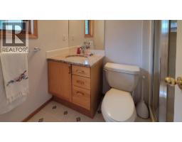2360/2380 95 Highway, Spillimacheen, BC V0A1P0 Photo 77