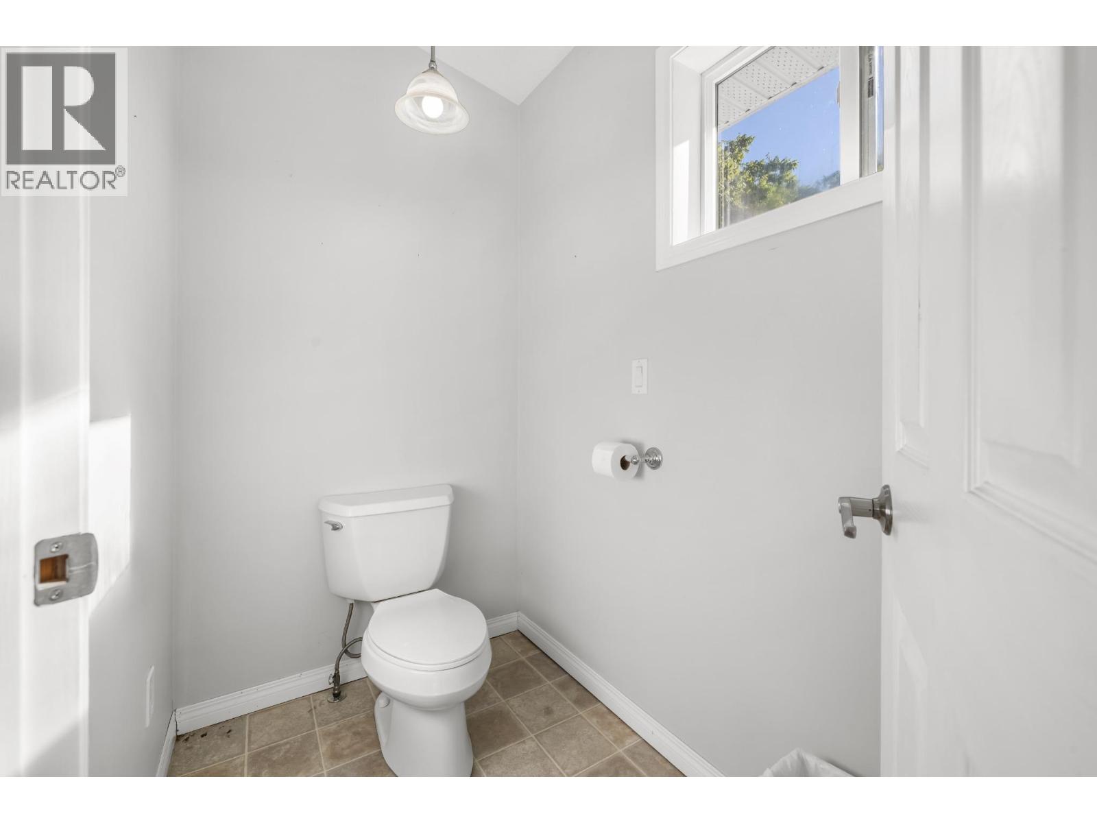 409 33RD Avenue - 35