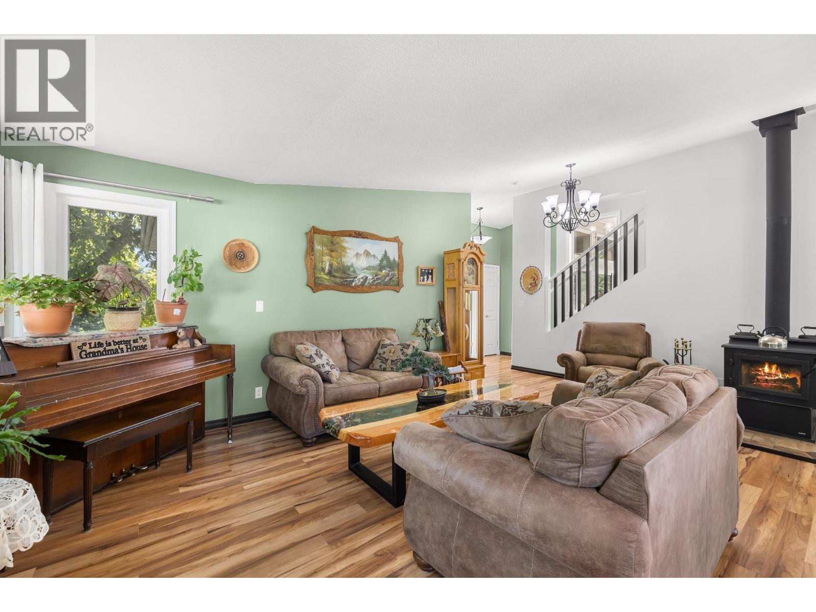 409 33RD Avenue - 8