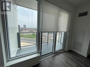 15 Wellington Street South — photo 11