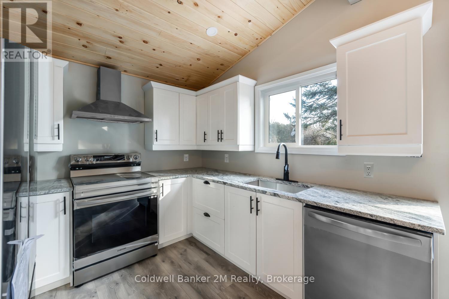 122 MCGILL DRIVE - 14