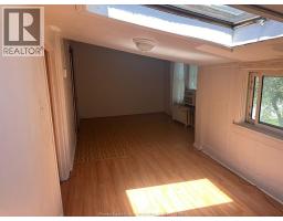 559 Assumption, Windsor, ON N9A3B3 Photo 29
