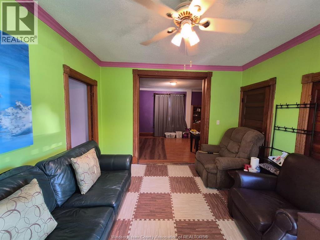 559 ASSUMPTION - Image 40