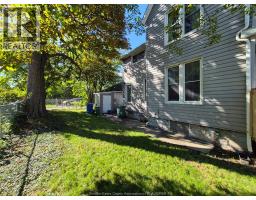 559 Assumption, Windsor, ON N9A3B3 Photo 38